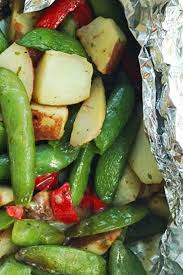 7 Veggie Foil Packs Your Grill Can T Live Without Vegetable Medley Grilled Veggies Vegetable Recipes