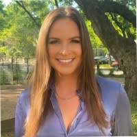 Addison Bates's Instagram, Twitter & Facebook