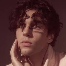 Stephen Sanchez releases new single “Evangeline”