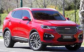 The haval h6 is a compact crossover suv produced by the chinese manufacturer great wall motors under the haval marque since 2011. Comparison Great Wall Haval H6 Fashionable 2020 Vs Peugeot 3008 Gt Line Premium 2019 Suv Drive