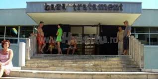 Greu de spus de ce a trebuit să existe o împărțire între ele, când de fapt formează un tot. Ghid Turistic Calimanesti Caciulata Balneomedica Ro