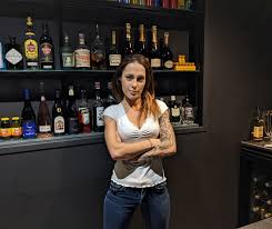 Rouen : lactrice Nikita Bellucci dénonce les dérives dans le milieu du  porno