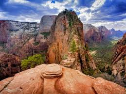 General park information for zion national park, including hours of operation, where to stay, and when to visit. Angel S Landing Parque Nacional Zion Estados Unidos Play Jigsaw Puzzle Gratis En Puzzle Factory