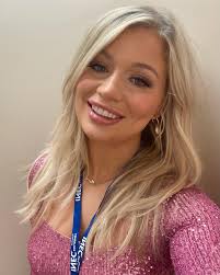 Meadhbh Walsh Music added a new...