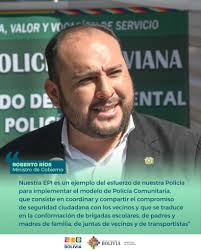 Por instrucciones del presidente del Estado Plurinacional de Bolivia, Lucho  Arce y del ministro de Gobierno, Eduardo Del Castillo Del Carpio, el  viceministro de Seguridad Ciudadana, Roberto Ríos junto al director de