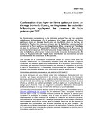 On veillera � se m�fier des d�coupes ayant tendance � cr�er des effets d'optique peu flatteurs au niveau de la poitrine (voir ici et l�). S A N T E A N I M E N 1 9 9 3 Tome 1