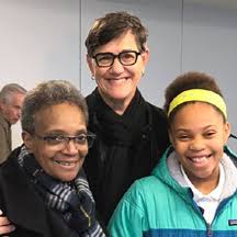 Chicago mayor lori lightfoot says she will continue to lead the city, following online comments circulating saturday night published april 18, 2021 • updated on april 18, 2021 at 11:37 am Chicago Makes History Lori Lightfoot Wins