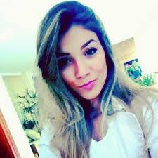 Profile for Nicolly Müller