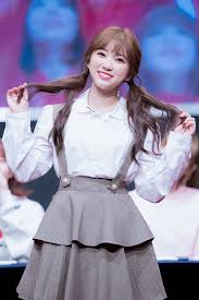 Yabuki nako profile and facts · she's my ultimate bias · she's my bias in hkt48/izone · she is one of my favorite members of hkt48/izone, but not . 181110 Shinchon Jade Hall Fan Signing Nako Izone Kpop Girls Iz One Iz One Nako