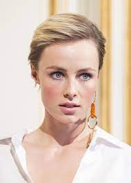 die wichtigsten frisuren trends 2019 das wird in das out frisuren trend frisuren frisurentrends