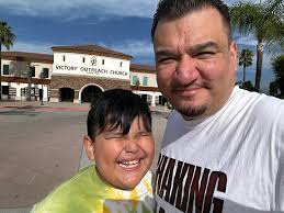 Robert Quintanilla (@robertnq) • Instagram photos and videos