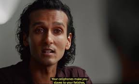 I just realised something about all those laptop shots of the interview  being recorded : r/InterviewVampire