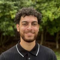 200+ perfiles de «Agopian»