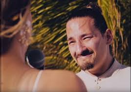 El dúo mau y ricky no se conformó con la versión original de mi mala ft. Mau Y Ricky Recopilan Videoclips De La Boda De Mau Y De Sus Amigos En Su Nuevo Single Que Dirias Billboard