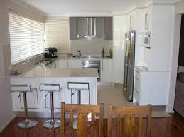 A veces tenemos variantes que nos llevan a diseños para casas pequeñas, modas como el vintage o. Cocinas Pequenas En Forma De U 38 Disenos Fantasticos
