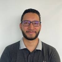 60+ perfiles de «Mario Puerta»