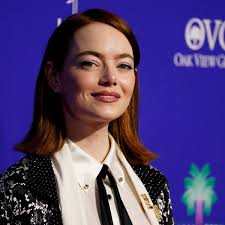 Emma Stone applies to be a contestant