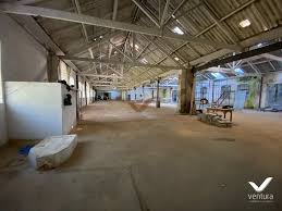 GALPÃO NO MORIN COM APROXIMADAMENTE 2.000M2