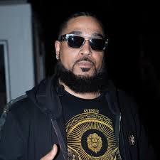 Dee Jones (@therealmrsolid150) • Instagram photos and videos