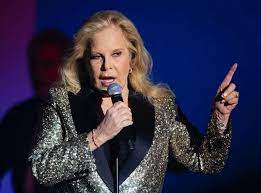 Sylvie vartan herself recorded the song also in italian (under the title la maritza) and in german (under the title lied ohne wiederkehr). Sylvie Vartan Her 24 Year Old Daughter Darina In Fashion Hot Girl On Instagram Hot In Monaco The News 24