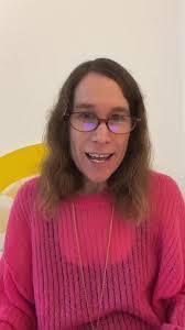 Julia Napier's Instagram, Twitter & Facebook