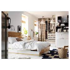 Qu'elle soit en bois, en tissu ou en métal, la tête de lit peut en effet. Mandal Tete De Lit Bouleau Blanc 240 Cm Ikea