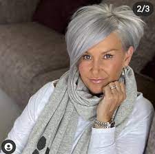 Kort kapsel met korte, brede pony. Trendy Hairstyles 2021 More De Mooiste Korte Kapsels Facebook