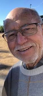 Carol Lapp's Instagram, Twitter & Facebook