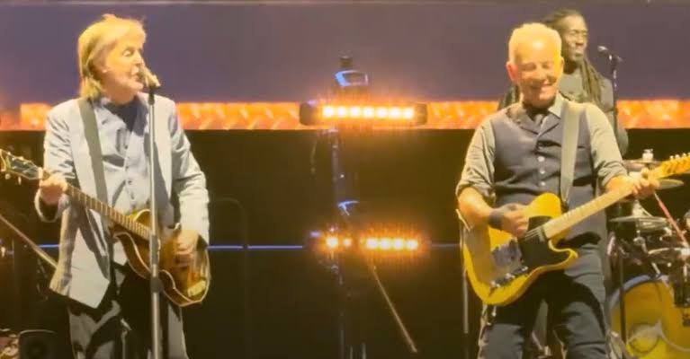 When Paul McCartney Joined Bruce Springsteen at a Liverpool Concert - Best Classic Bands