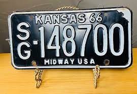 Vintage 1966 Kansas License Plates Car Tag Sg 148700 Midway Usa Original Paint Ebay In 2020 Car Tag License Plate Vintage 1966