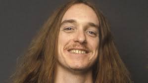 See Cliff Burton perform For Whom The Bell Tolls with pre-Metallica band