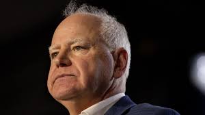 Tim Walz's last stop before Election Day