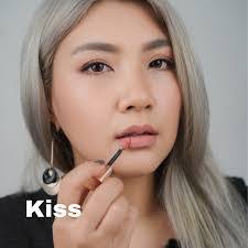 Agnes Yi's Instagram, Twitter & Facebook