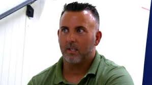 Married at First Sight' star: I think Mark Maher is afraid of Lindsey  Georgoulis at this point