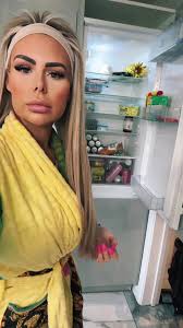 Quick Clean! Megan Borrowman TikTok