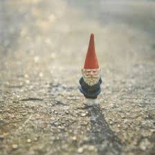 The app lets you view. Gnome Http Modern Garden Design 986 Blogspot Com Gnome Garden Gnomes Traveling Gnome