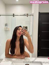 Anaa_maxi