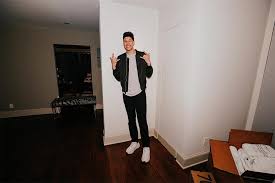 Patrick mahomes parents divorced when the qb was just 6 years old, but for the sake of their son, they remain civil and are able to watch his football games randi is the youngest of three siblings. Patrick Mahomes Family Mother Father Siblings Girlfriend Familytron
