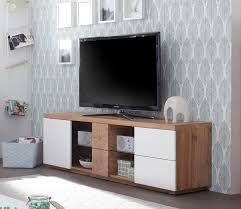 modern tv meubel met eiken kleur ombouw en fronten met boomstam prints gecombineerd met witte deur en witte deuren meubels wit