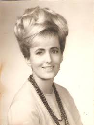 Anna Hogsett's Instagram, Twitter & Facebook