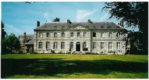 Les travaux sont achevés en 1785. Chateau De Benouville Association De La Famille Seydoux