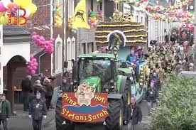 Wann ist denn fasching 2017? Rosenmontag Beckum 2017 Kg Undine Neubeckum