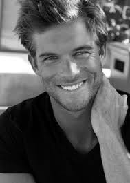 Male poses: 27 Mens poses ideas to save today