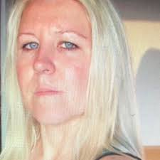 Anna Doyle (@anna_j_doyle)