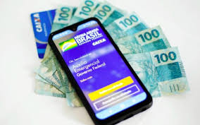 Confira a data programada para o pagamento da 5ª parcela do auxílio emergencial. Auxilio Emergencial 5 6 Milhoes Recebem Nesta Quarta Veja Grupos E Parcelas Economia Ig