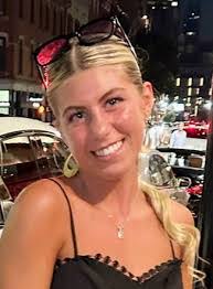 Collette Riley's Instagram, Twitter & Facebook