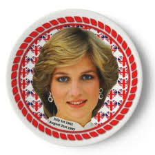 Anne Dessert's Instagram, Twitter & Facebook