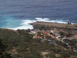 Σήμερα, στη μονή κουδουμά, με τα δύο κύρια μετόχια της, των τριών ιεραρχών στο λουσούδι και του αγίου νικολάου πάνω από το χωριό στέρνες, και τα πολλά της παρεκκλήσια. Eorth Twn Ag Paterwn Par8enioy Kai Eymenioy Sthn I M Koydoyma Apopsh Toy Notoy