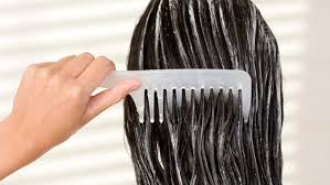 Ad esempio, diversi studi hanno dimostrato come il limone riesca a combattere la forfora e disinfettare i follicoli piliferi, grazie all'acido . Maschere Per Capelli Fai Da Te Alcuni Consigli