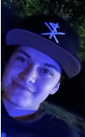 MISSING CHILD ‼️ Everyone we need your help! Our daughter Emma has been  missing since 6pm Friday night 11/29. Missing persons report filed with the  Weymouth PD. She ran from her